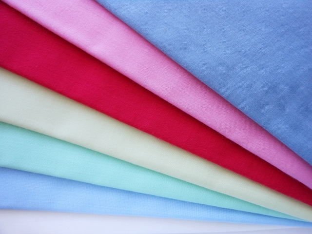 札幌のパーソナルカラー診断、グロウコーデ、ブルベ夏のドレープ